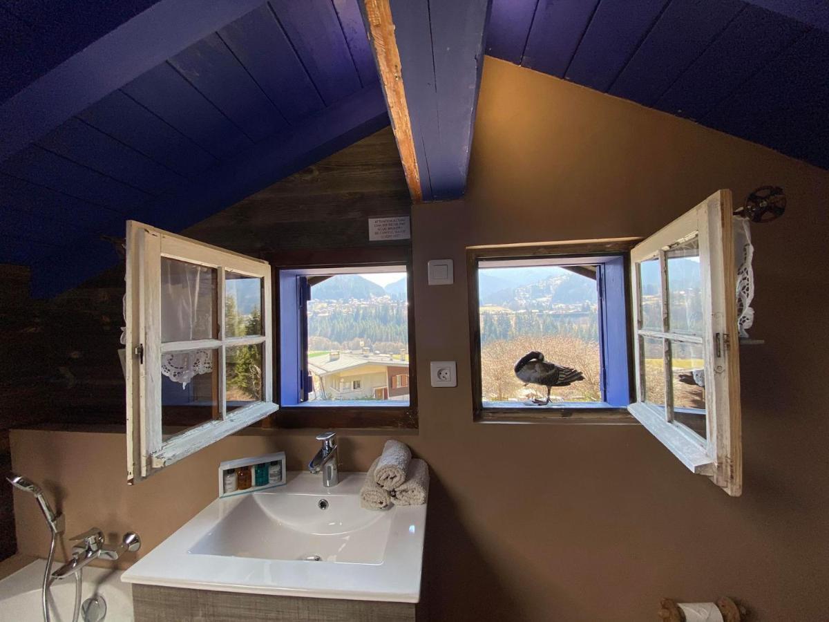 Micro-Lodge, Le Petit Nid D'Amour Montriond Buitenkant foto