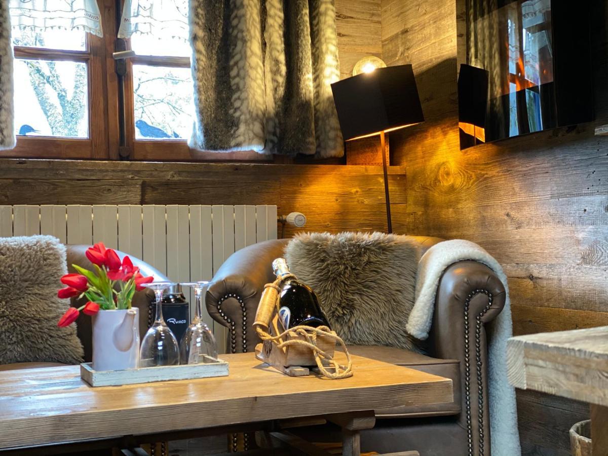 Micro-Lodge, Le Petit Nid D'Amour Montriond Buitenkant foto