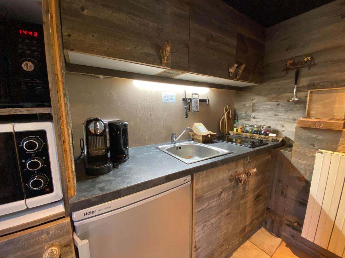 Micro-Lodge, Le Petit Nid D'Amour Montriond Buitenkant foto