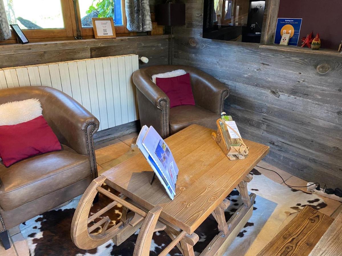 Micro-Lodge, Le Petit Nid D'Amour Montriond Buitenkant foto