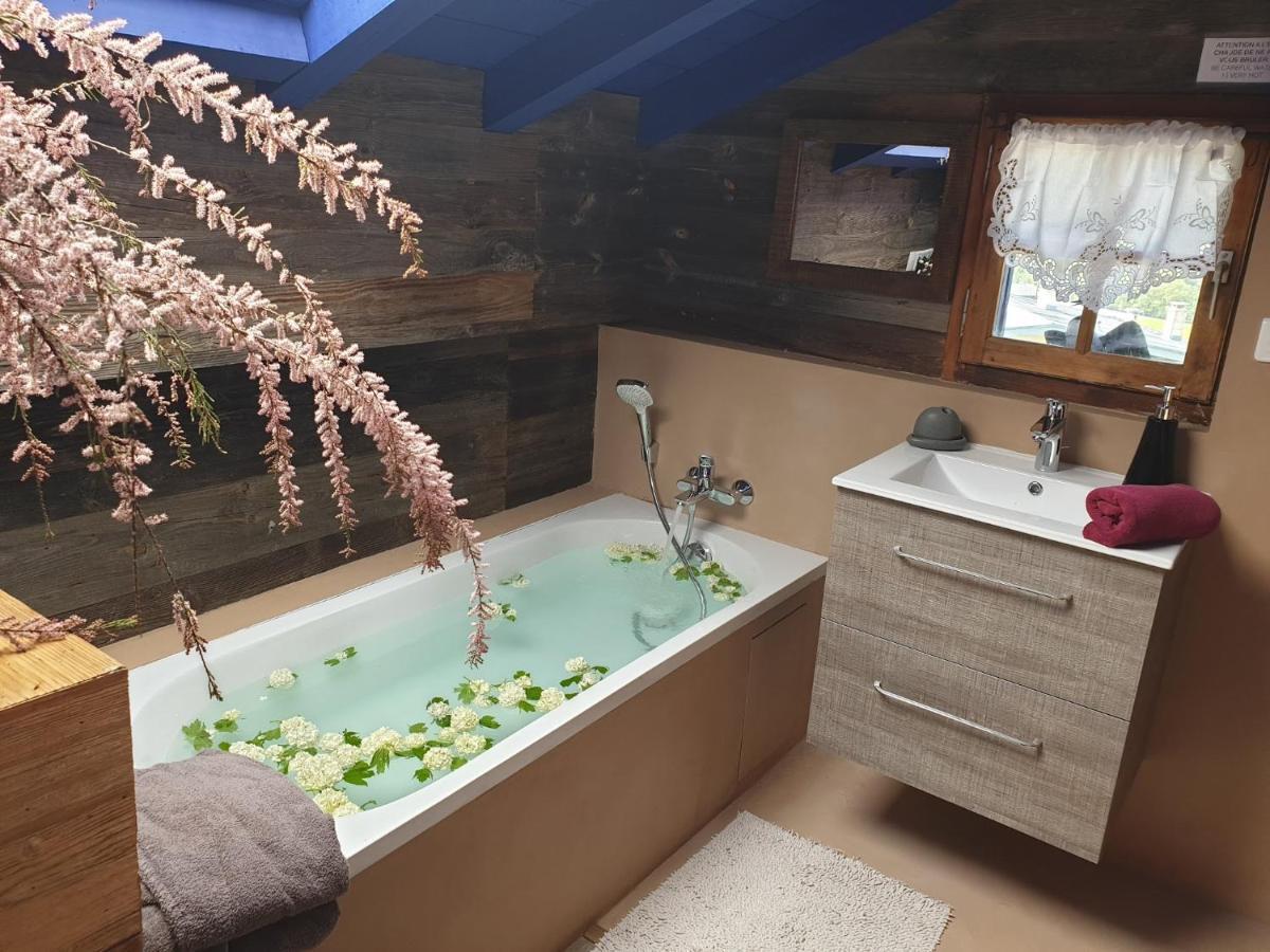 Micro-Lodge, Le Petit Nid D'Amour Montriond Buitenkant foto